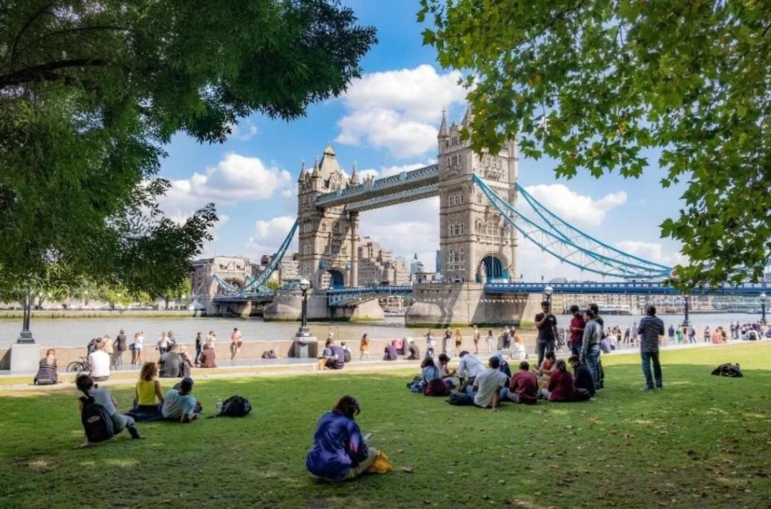 Skylight 1-bed Near Bridge & Tower Bridge - Excellent Transport Links Londen