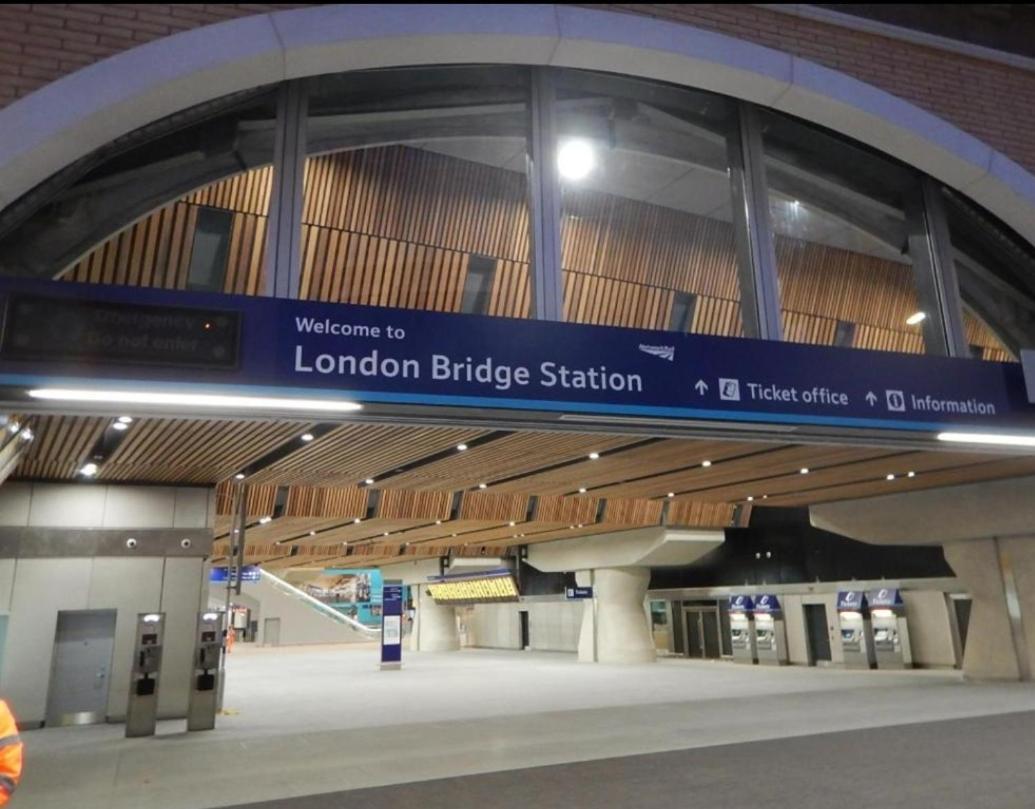 Skylight 1-bed Near Bridge & Tower Bridge - Excellent Transport Links Londen