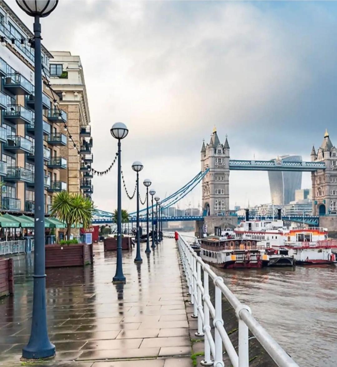 Skylight 1-bed Near Bridge & Tower Bridge - Excellent Transport Links Appartement Londen